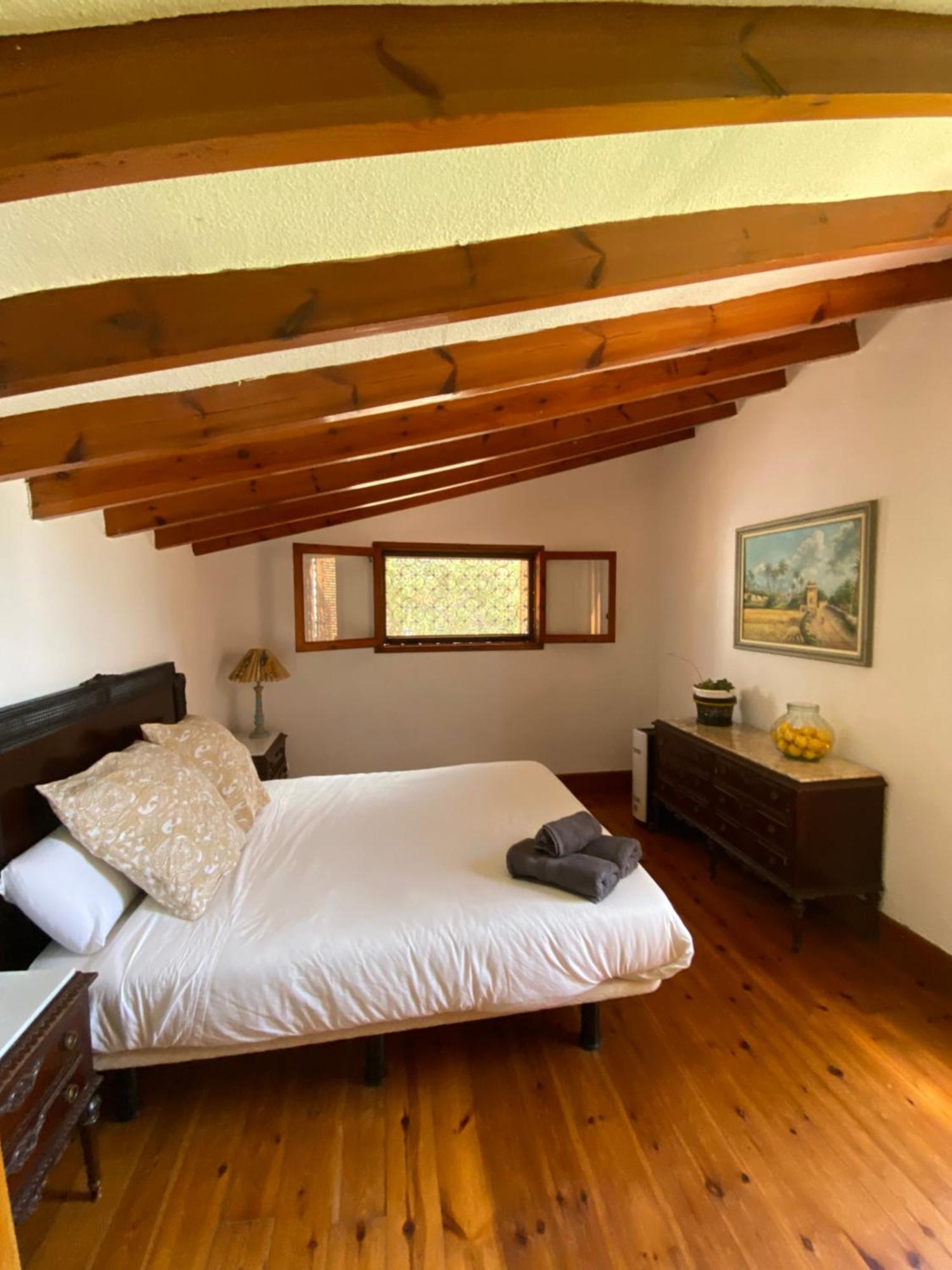 Pink Lemon House Bed & Breakfast Елче Екстериор снимка