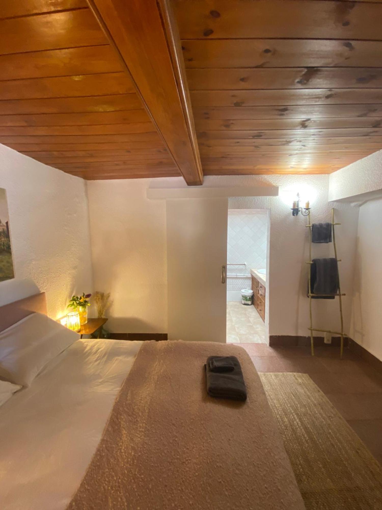 Pink Lemon House Bed & Breakfast Елче Екстериор снимка