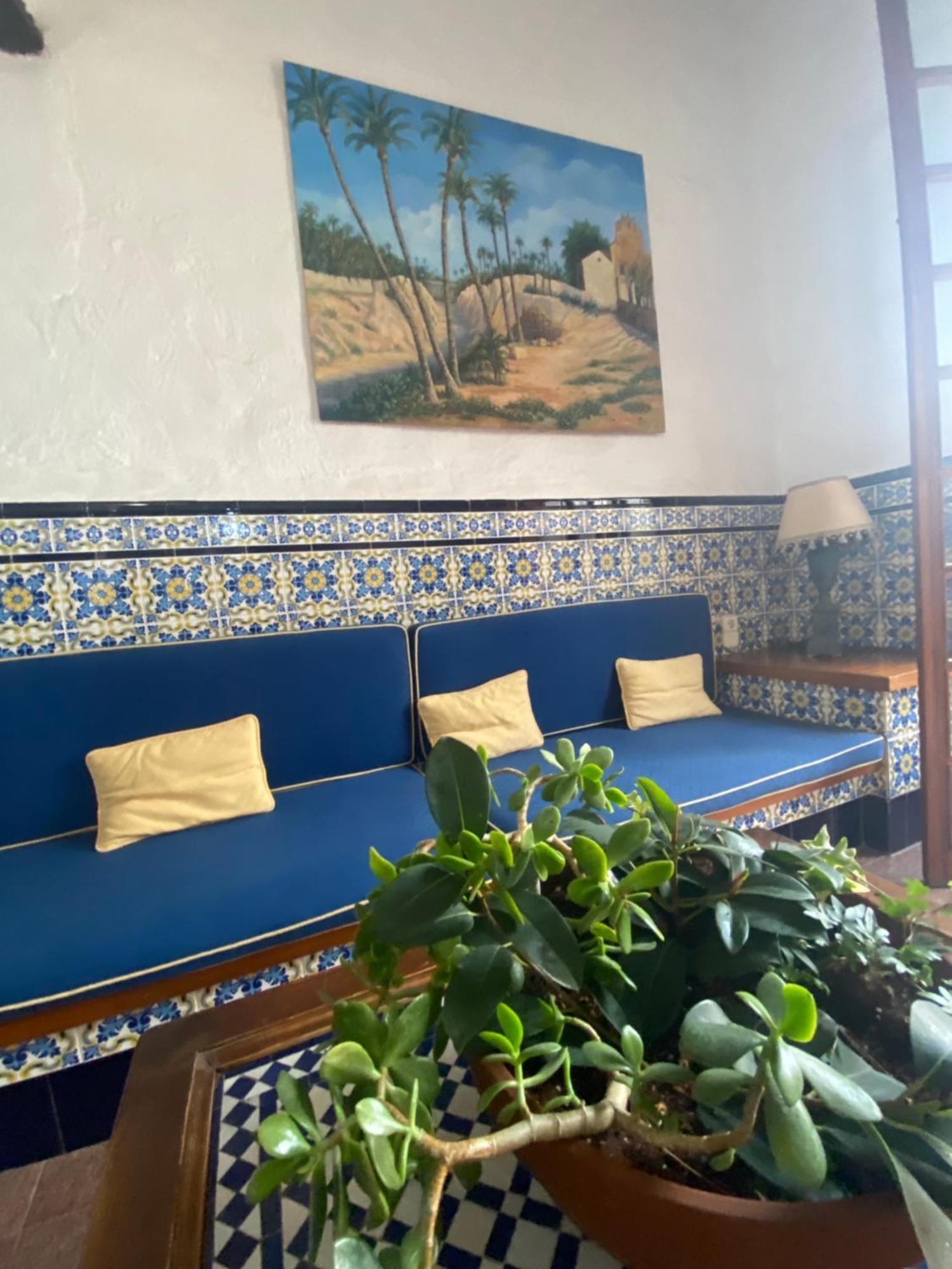Pink Lemon House Bed & Breakfast Елче Екстериор снимка