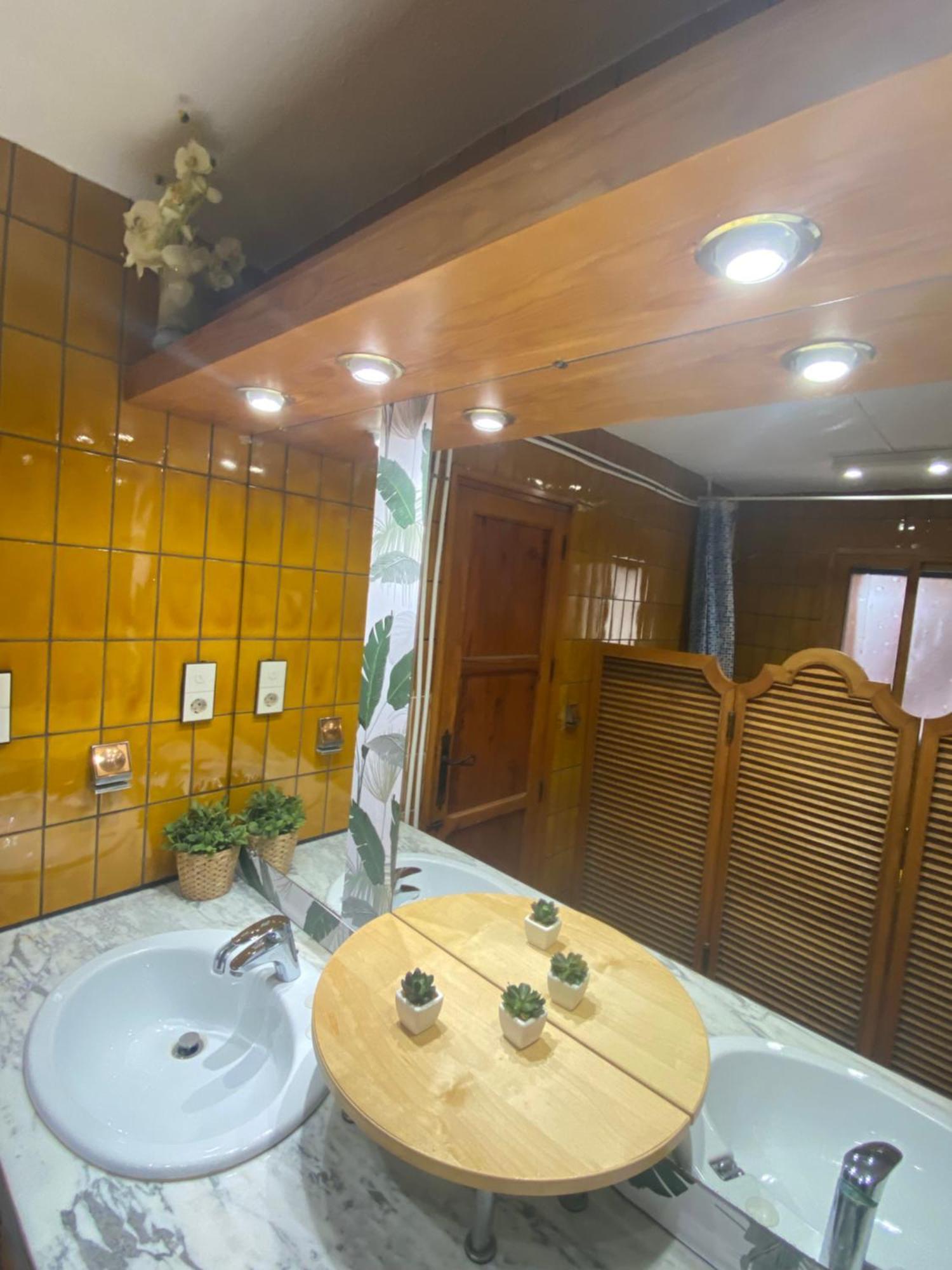 Pink Lemon House Bed & Breakfast Елче Екстериор снимка