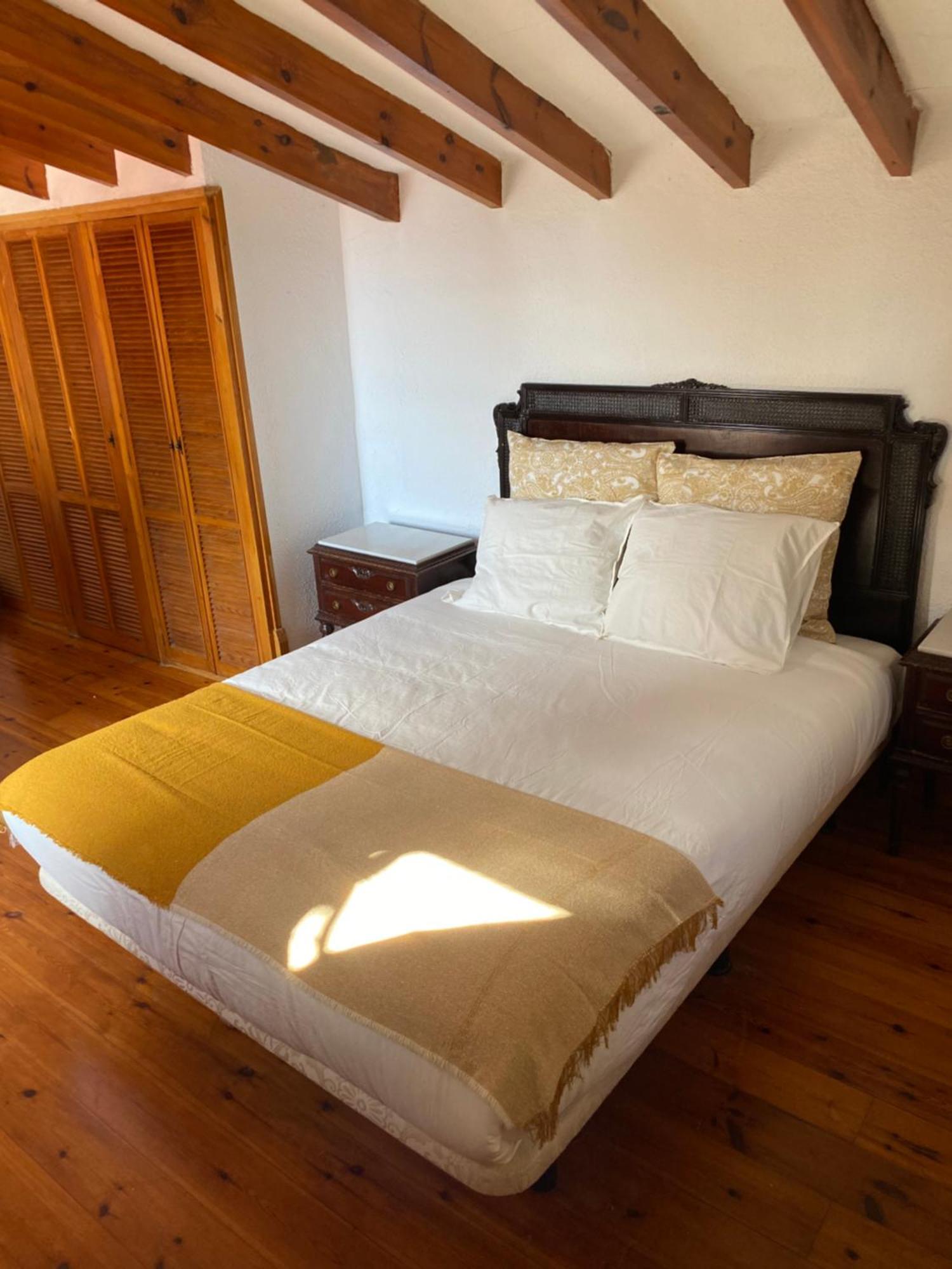 Pink Lemon House Bed & Breakfast Елче Екстериор снимка